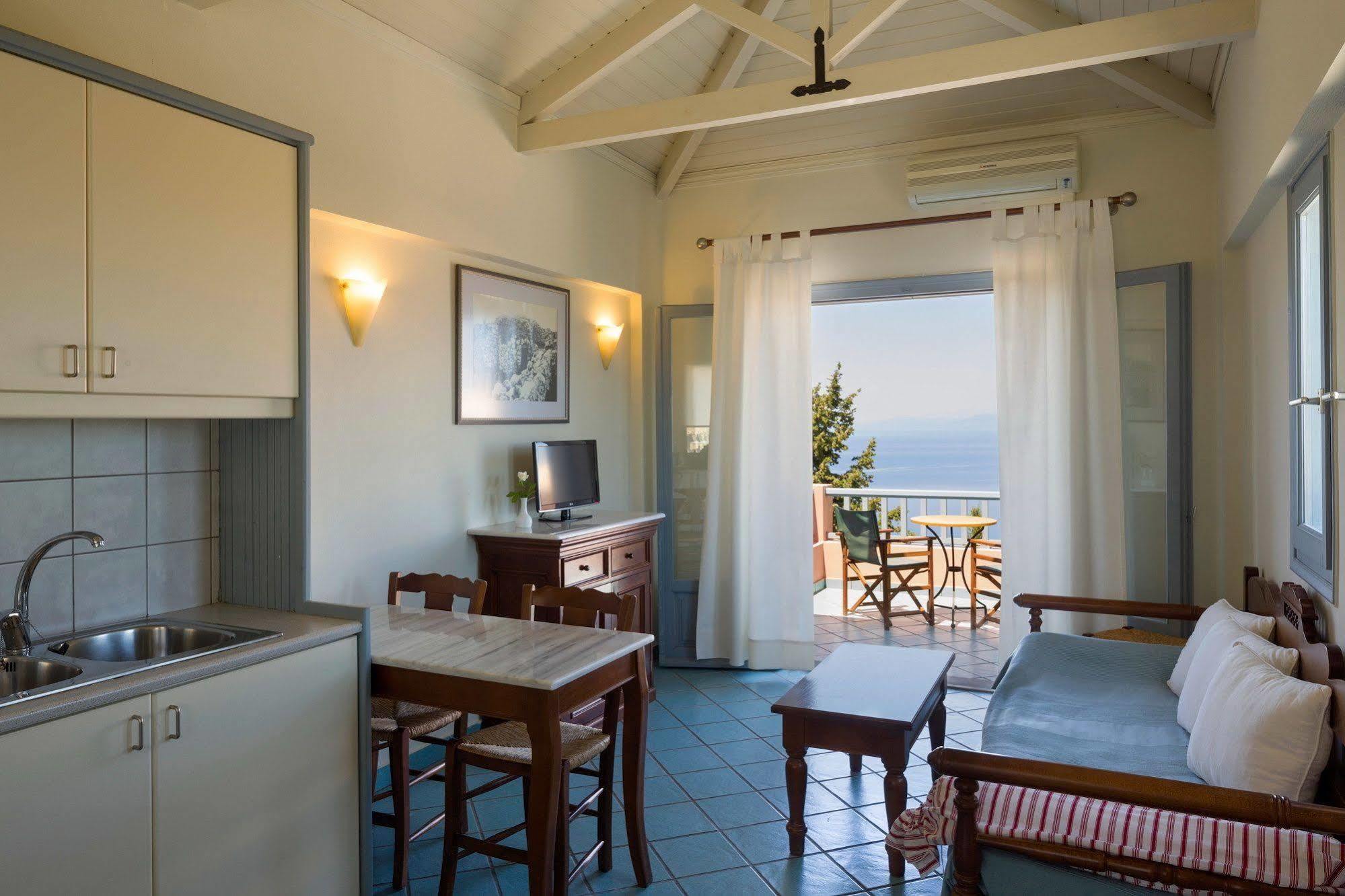 Mira Resort Agios Ioannis  Luaran gambar