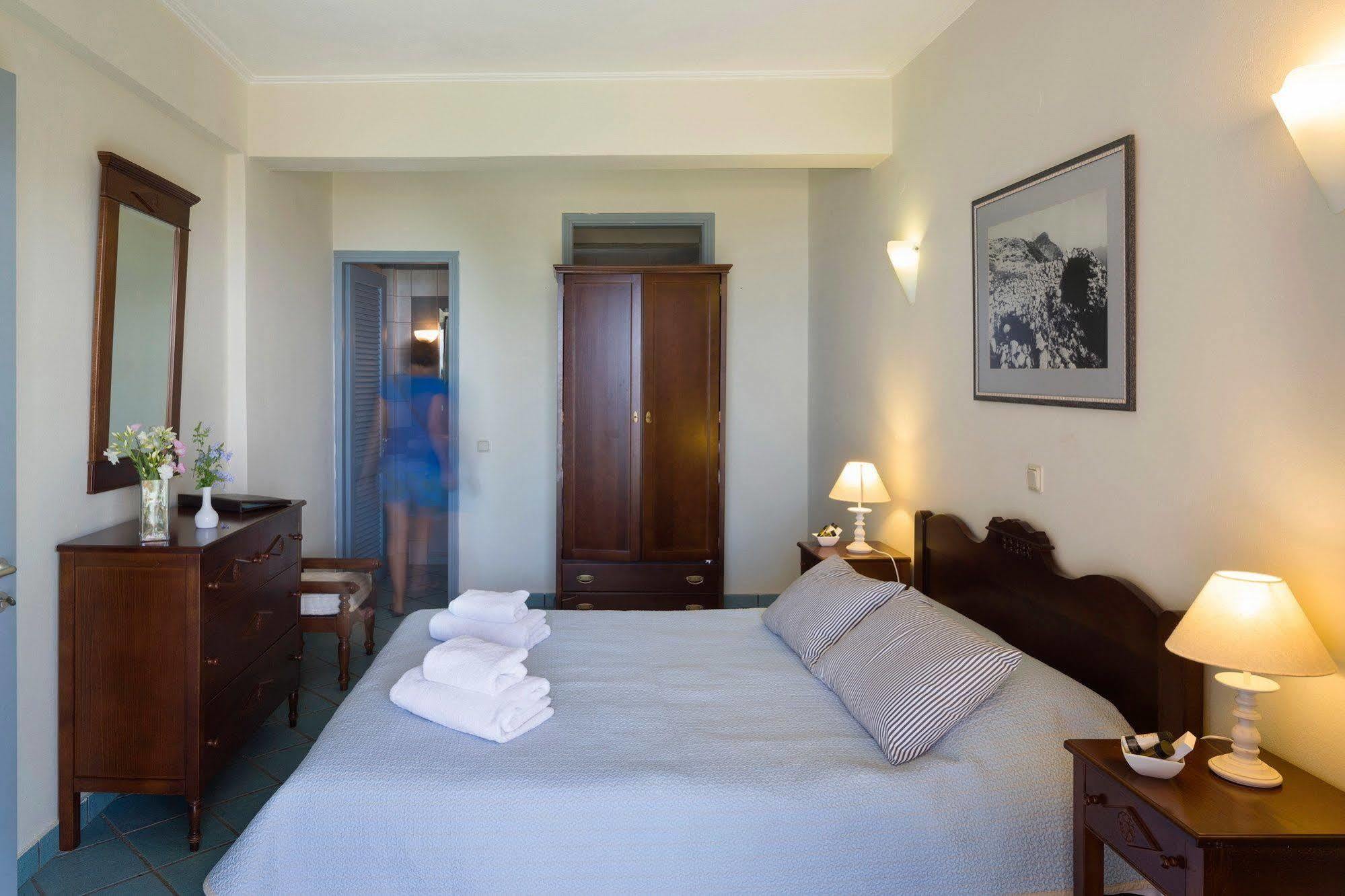 Mira Resort Agios Ioannis  Luaran gambar